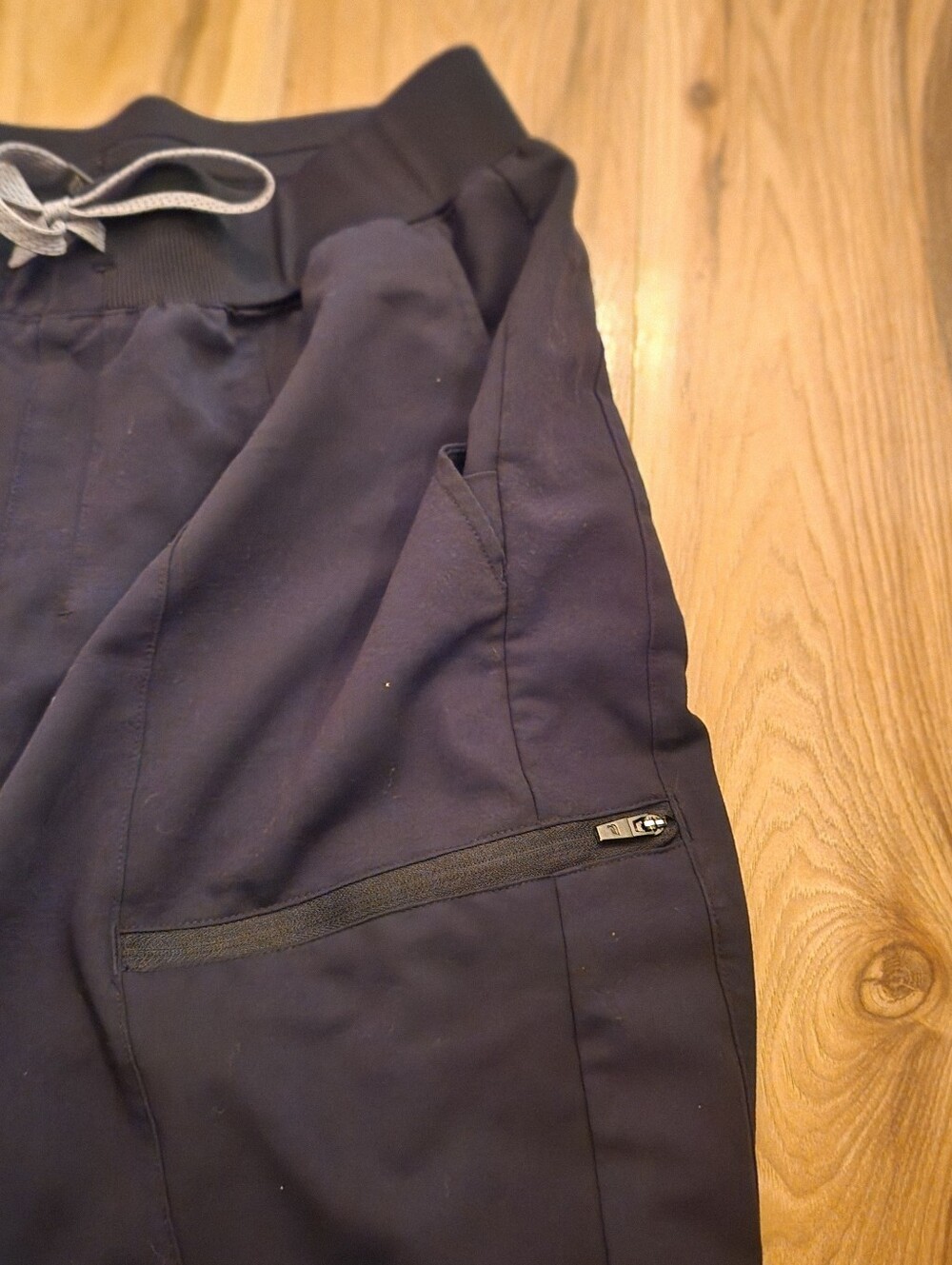Fabletics Mid Rise On Call Scrub Jogger - Picture 5 of 5